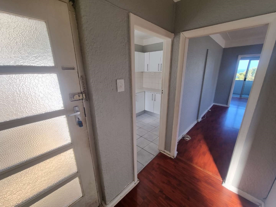 To Let 1 Bedroom Property for Rent in Camps Bay Western Cape